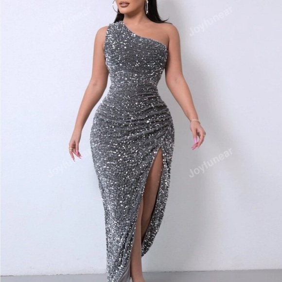 SHEIN One Shoulder Sparkle dress - Picture 4 of 4